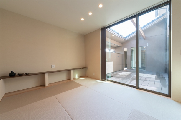   株式会社 結－YUI－｜人の思いをデザインする、富山の注文住宅の施工事例 中庭を囲む二世帯住宅
