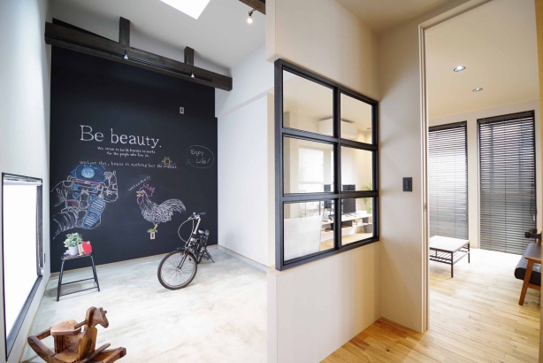   株式会社 家元 IEMOTO  | 富山 デザイン注文住宅の施工事例 Stayhomeを愉しむ開放的な土間のある暮らし