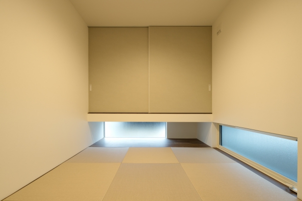   株式会社 家元 IEMOTO  | 富山 デザイン注文住宅の施工事例 ウォルナットとグレージュの家