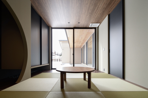   株式会社 家元 IEMOTO  | 富山 デザイン注文住宅の施工事例 非日常に誘うHOTEL LIKE HOUSE