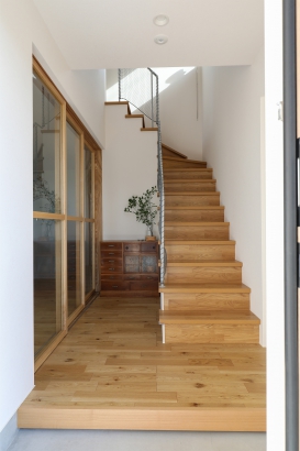   株式会社 家元 IEMOTO  | 富山 デザイン注文住宅の施工事例 小さな敷地で豊かに暮らす「素直な家」