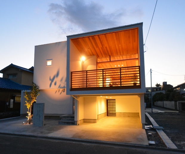 公園前のスタバみたいな家 慧工芸舎一級建築士事務所 Keikogeisya Architects