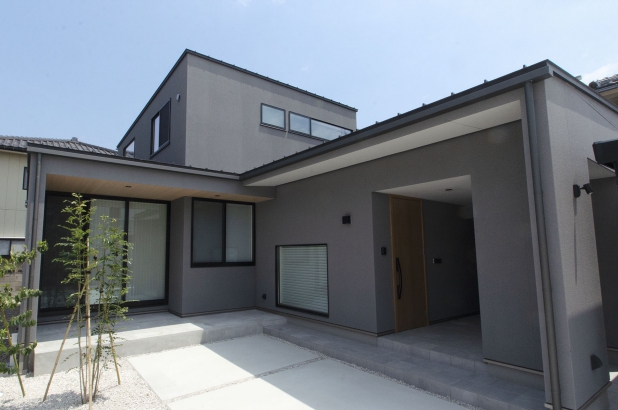   SHOEI 正栄産業(株)｜富山のデザイン新築注文住宅・セミオーダー住宅の施工事例 SHOEIの家「小上がり和室のある、リビングに家族が集う家」