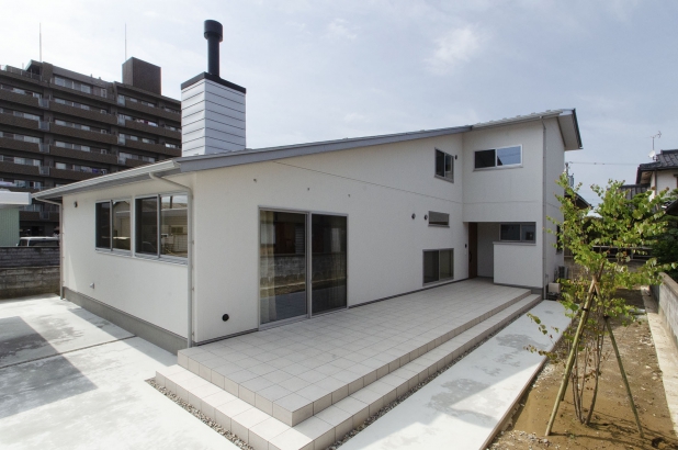   SHOEI 正栄産業(株)｜富山のデザイン新築注文住宅・セミオーダー住宅の施工事例 SHOEIの家「薪ストーブのある家」