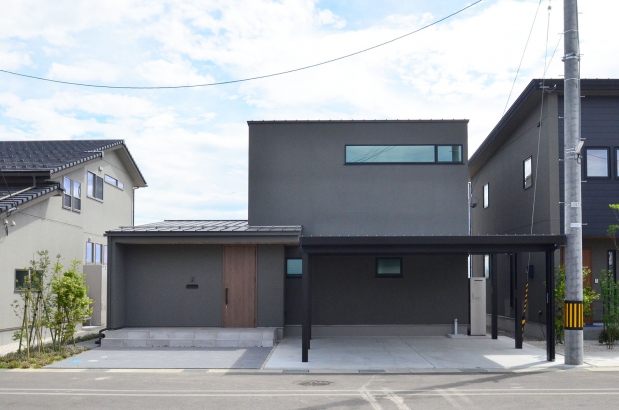   SHOEI 正栄産業(株)｜富山のデザイン新築注文住宅・セミオーダー住宅の施工事例 SHOEIの家「外とつながる開放的なアウトドアリビングのある家」