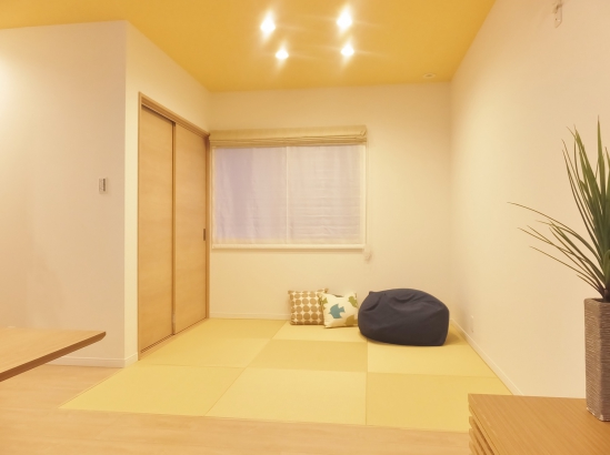   丸和ホーム｜富山市｜ 共働き家族の家の施工事例 兼ねる家。　～ラウンジスタイルの家～