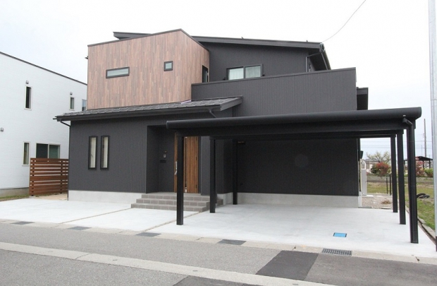   デキノヤホーム｜富山県 ｜木の家づくりの施工事例 収納力バッチリの家