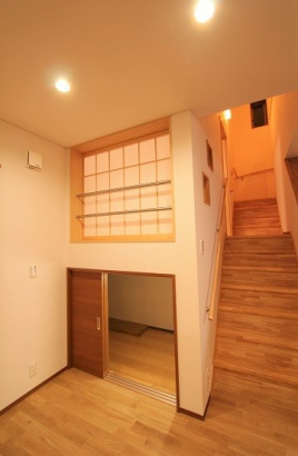   デキノヤホーム｜富山県 ｜木の家づくりの施工事例 中二階に和室のある家