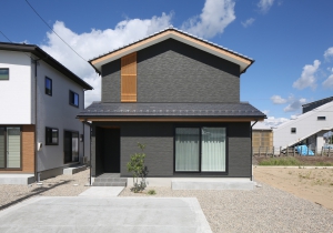 デキノヤホーム｜富山県 ｜木の家づくりのモデルハウス